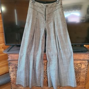 { FREE PEOPLE } ultra wide leg dress pants size 4
